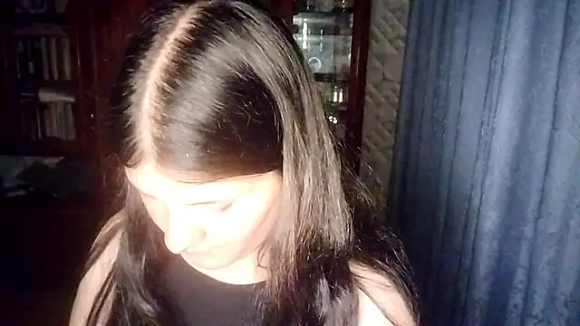 BeatriceMolands Adlı Modelin Canlı XXX Sohbeti