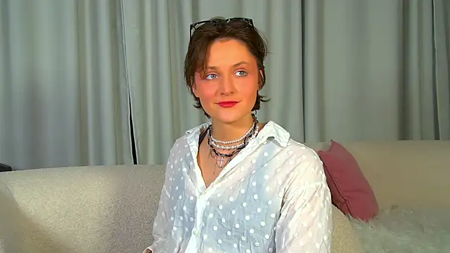 RitaRoses' Live XXX Chat