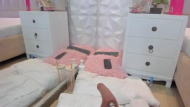 SweetKata_'s Webcam Show