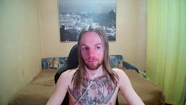 AdamDickensn Webbikameraesitys
