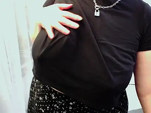 Lady_Tiana – Naživo XXX chat