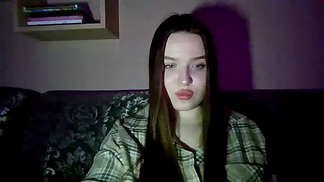 BratzDollVibes' Live XXX Chat