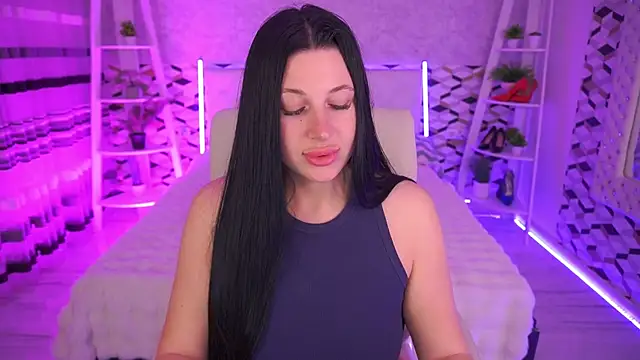 ArianaDarkk Adlı Modelin Canlı XXX Sohbeti