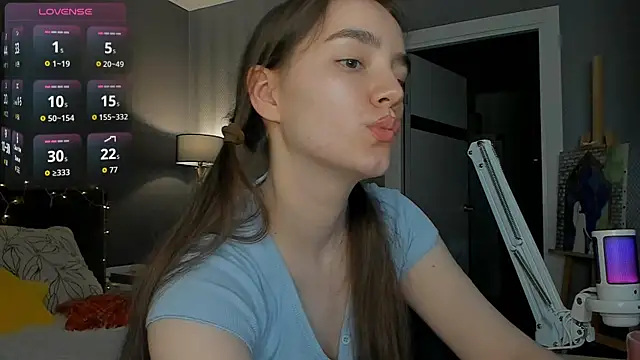 sweete_chantal 即時 XXX 聊天