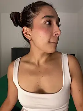 SabrinaEvanss_ Adlı Modelin Web Kamerası Şovu