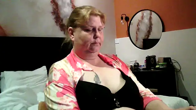 Sylviastar46 Webcam Show
