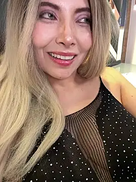OneBeauty_のライブXXXチャット