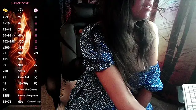 Whisperingfire Live XXX-Chat