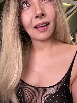 OneBeauty_ লাইভ XXX চ্যাট