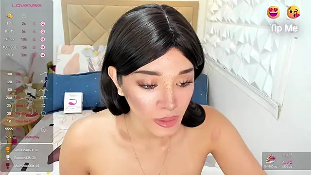 TsHeartXxx Show Webcam