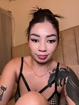 دردشة Roxanne_08 الجنسية المباشرة