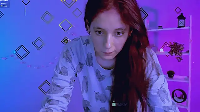 nami_glow – Kamerová šou