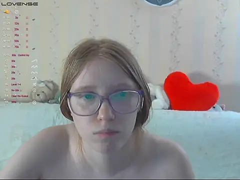 LustfulSarah's Live XXX Chat