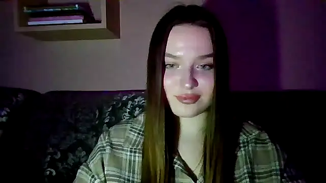 BratzDollVibes' Live XXX Chat