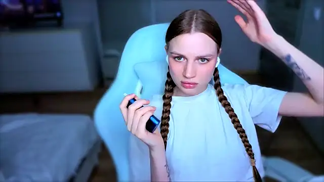 StellaLawless – Naživo XXX chat