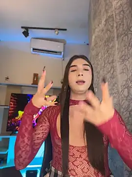 Show modela saracaball_ na web-kameri