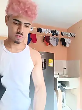 Chat +18 de LucaColmal ao vivo