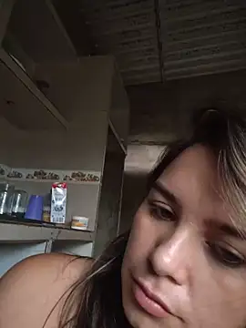 Chat +18 de Charlott_smi ao vivo
