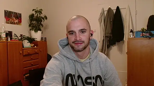 OskarBreno Live XXX-Chat