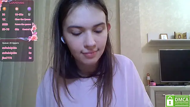 XXX chat uživo modela CeyaLier