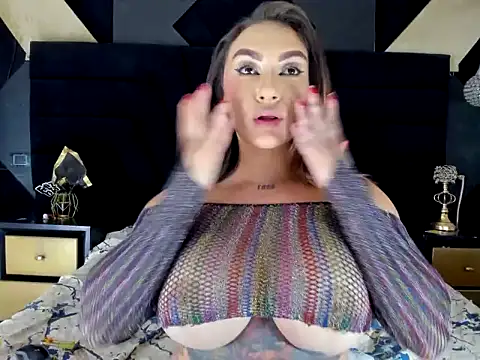 XXX chat uživo modela candiefox