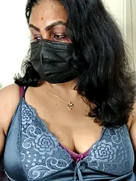 Živý XXX chat mallu_flower
