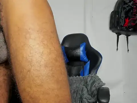 Kofi_exotic_2 webkamerás műsora