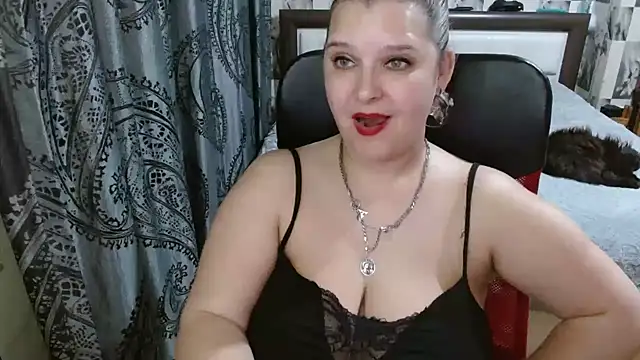 Boolochka Chat XXX live