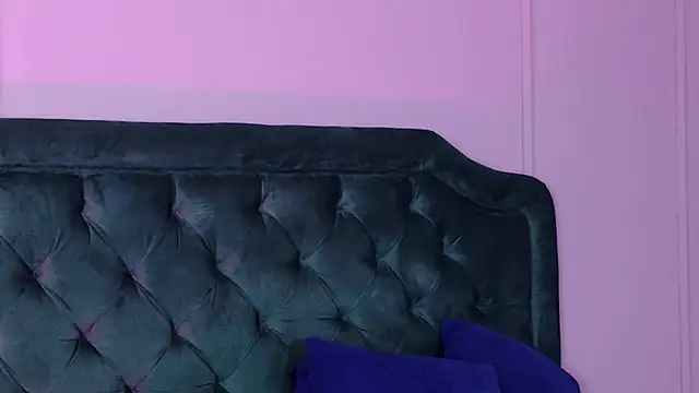 scarlettefire_cr Show in webcam