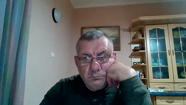 machomale3's Live XXX Chat