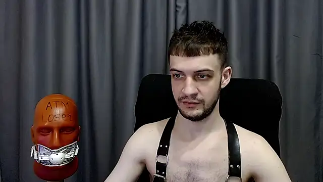 Chatroom XXX en direct de _Damien_thorn_