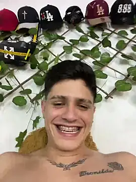 عرض كام Themasterhades_777
