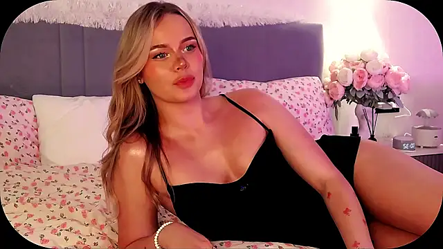 SIlviaBeyt live XXX chat