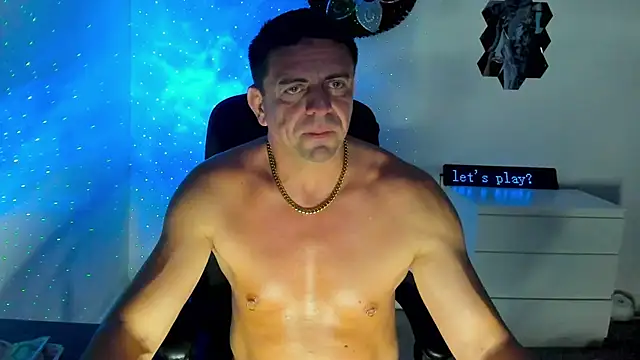 Show modela petr37pol na web-kameri