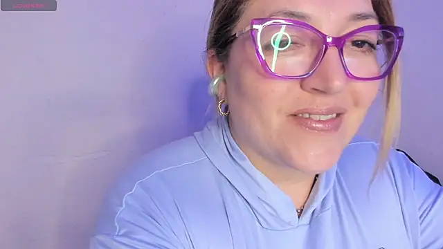 Naty_Mature_'s Live XXX Chat