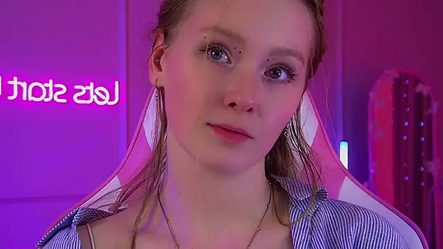 Živý XXX chat AgataFoxley
