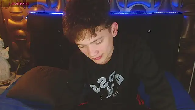 cruz_dante Chat XXX live