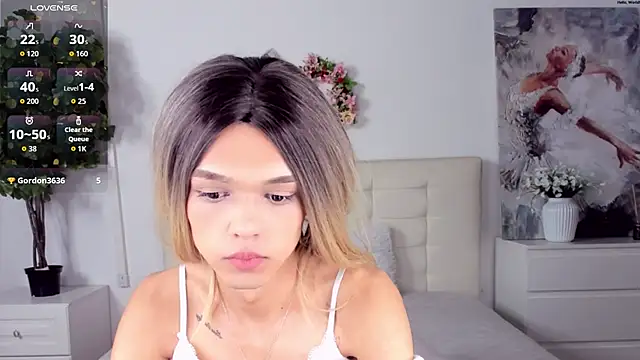 Show de MadonnaRossi na webcam