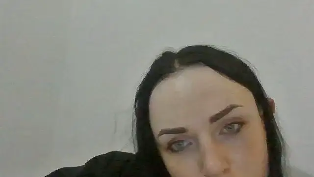 Chatroom XXX en direct de Trinsy_Love