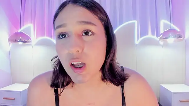 Chat XXX en directo de AmelieCooper
