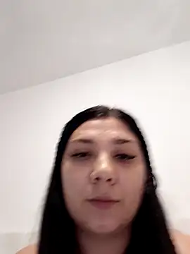 Ionii25's Live XXX Chat