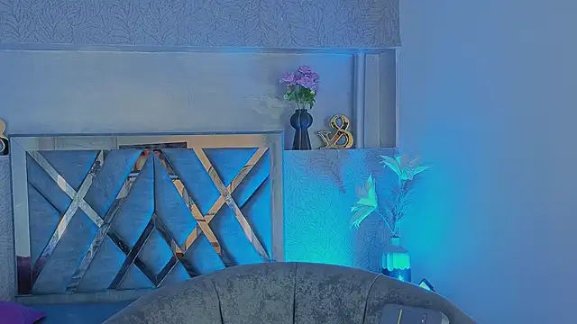 nova_salvatore Pertunjukan Webcam