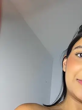 Chat +18 de EmilySearss ao vivo
