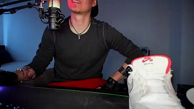 Headhunterdz Webcam Show