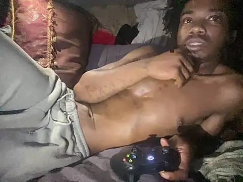 SlimeCrownzOut5 webkamerás műsora