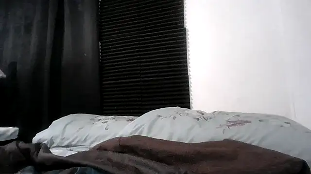 AcademicHuman67's Live XXX Chat