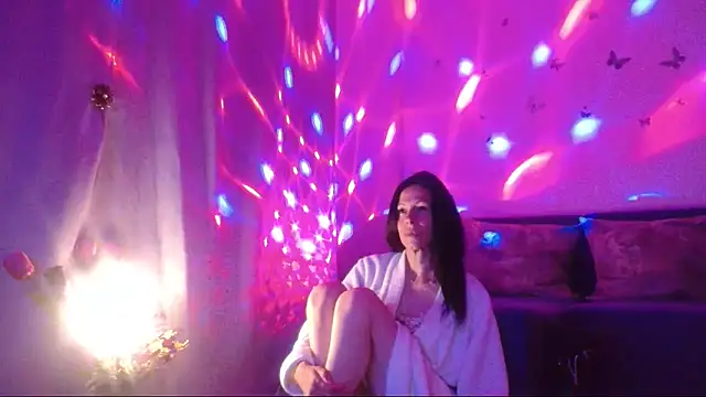 ElysaSun's Live XXX Chat