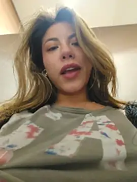 Karen_San_Miguel Pertunjukan Webcam