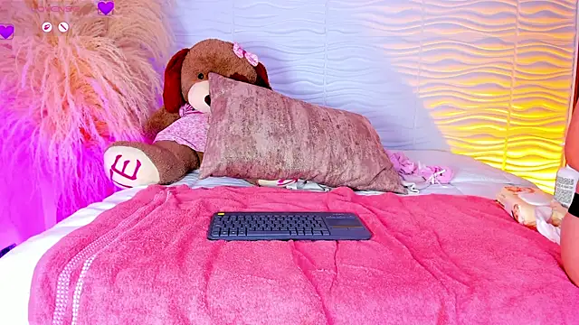 alejagarcia_'s Live XXX Chat