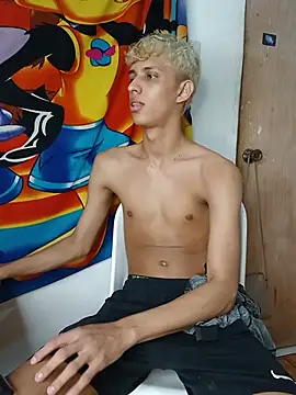 Alayn_sexy_ayes 网络视讯表演